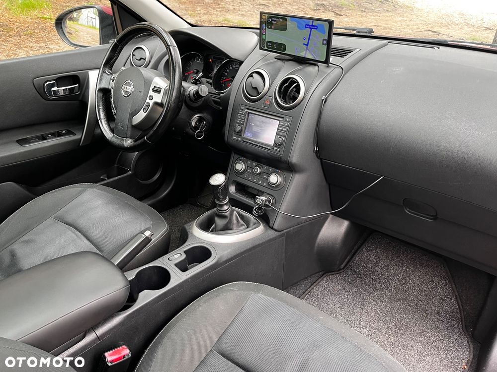 Nissan Qashqai - 12