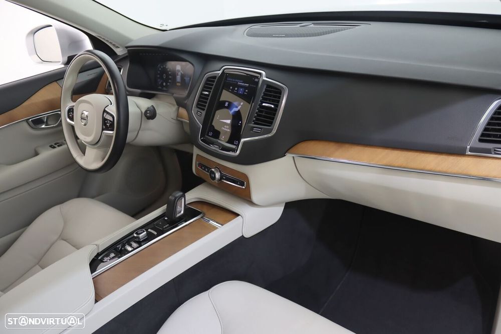 Volvo XC 90 2.0 T8 PHEV Inscription Expression AWD - 4