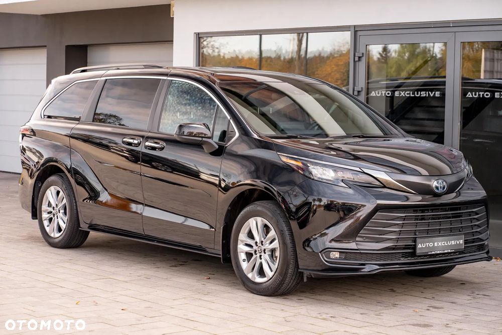 Toyota Sienna - 15