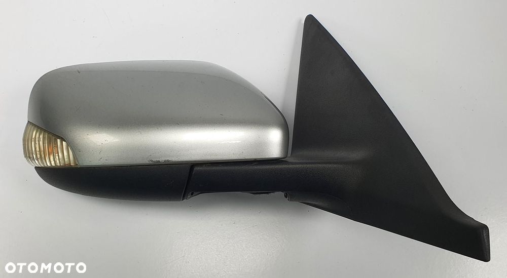 LUSTERKO PRAWE 6 PIN 426 VOLVO V50 30674996 EUROPA - 3