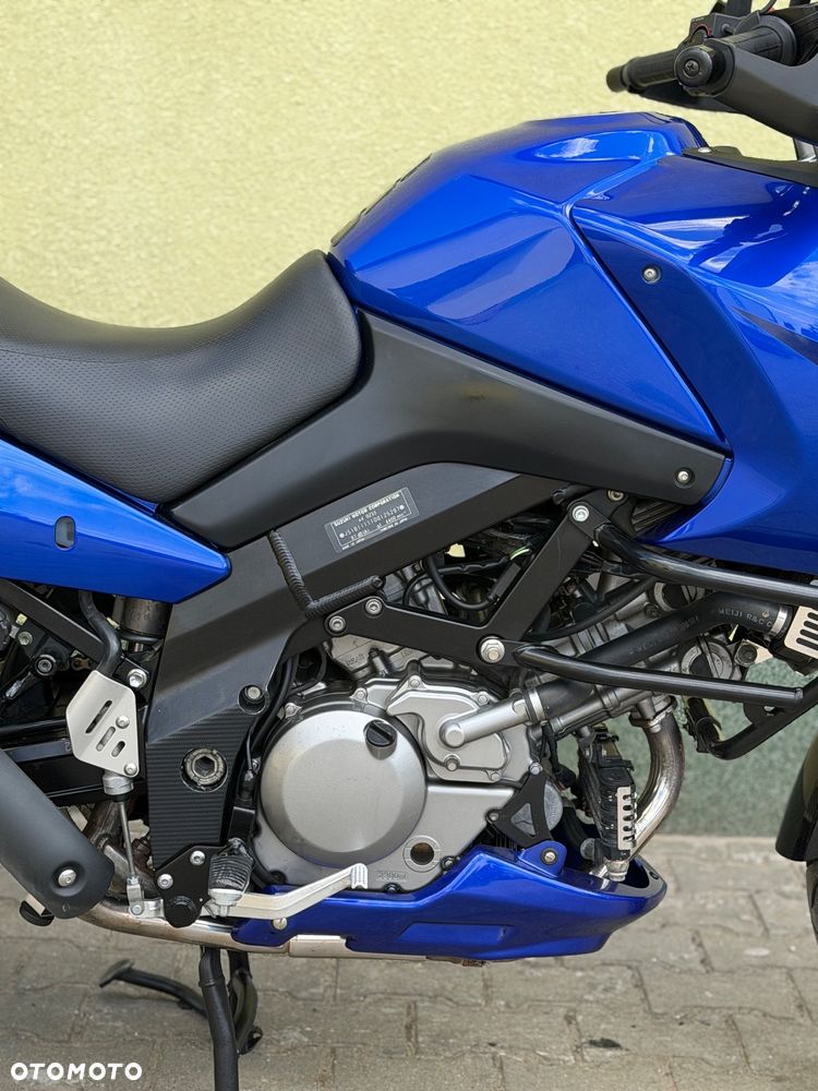 Suzuki DL - 8