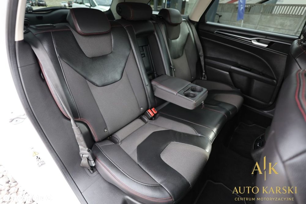 Ford Mondeo - 29