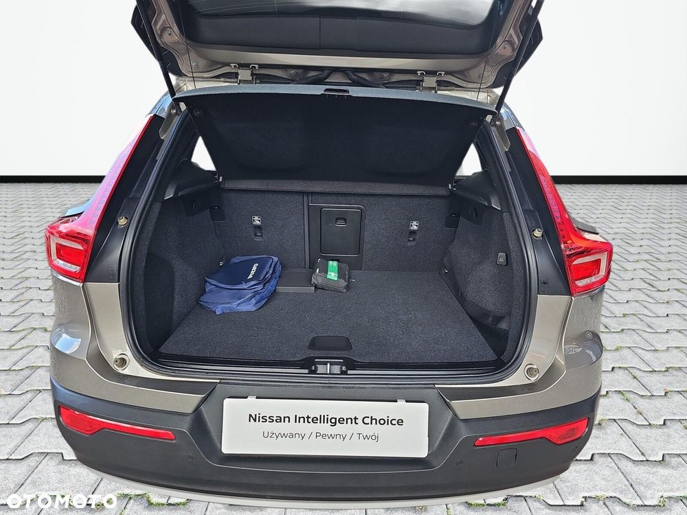 Volvo XC 40 - 33