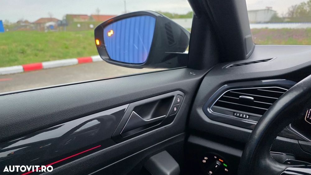 Volkswagen T-Roc 2.0 TDI DSG Sport - 35