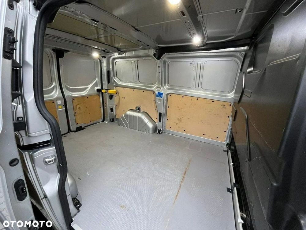 Ford Transit Custom - 15