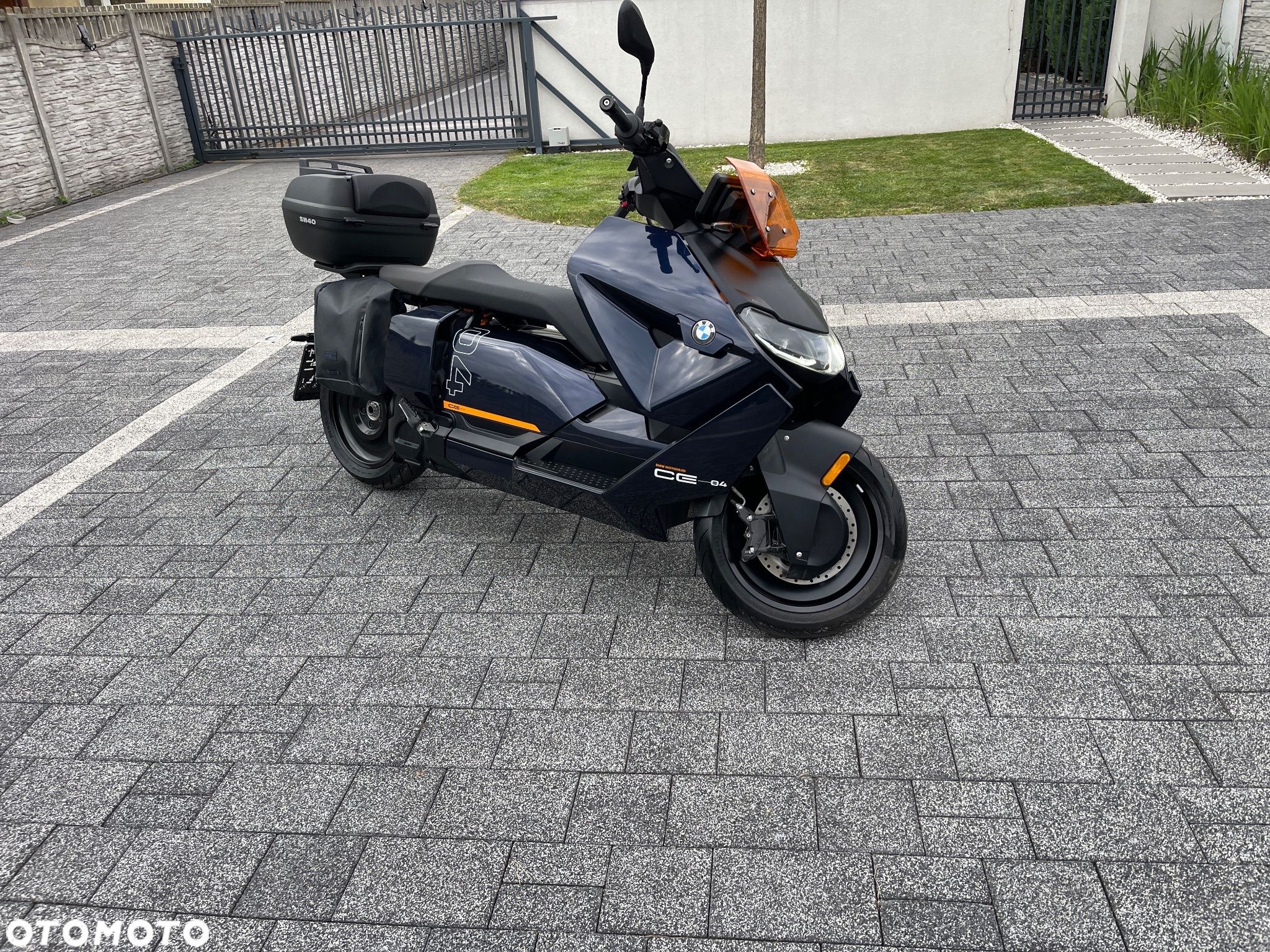 BMW CE 04 - 1