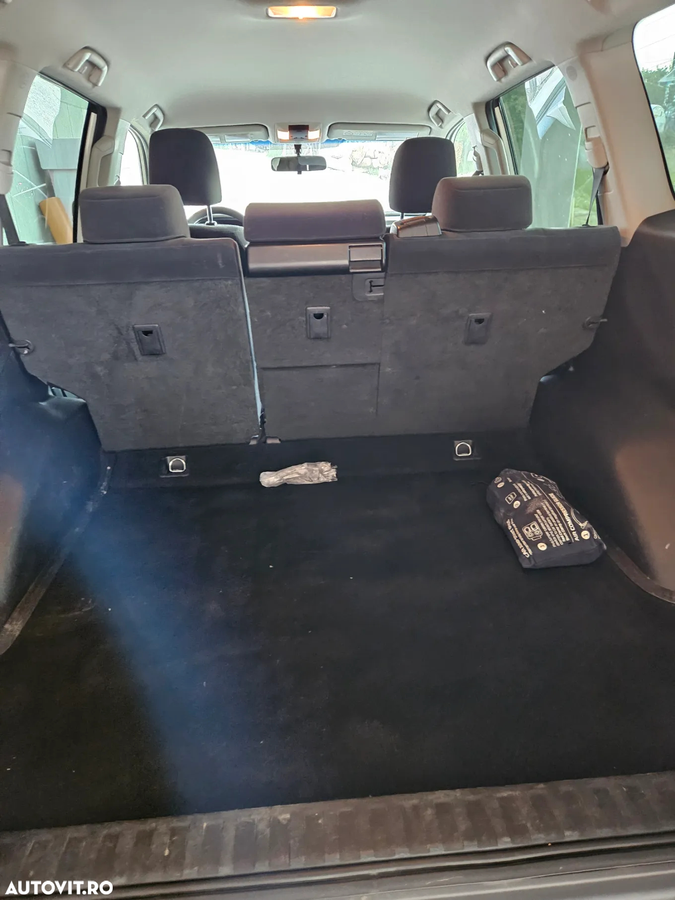 Toyota Land Cruiser - 14
