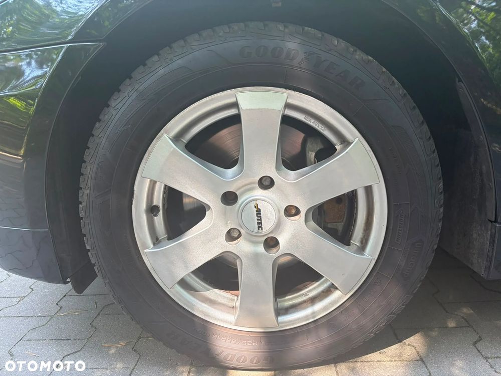 BMW Seria 5 520d Edition Exclusive - 14