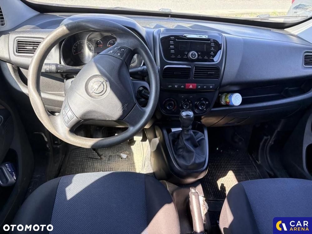 Opel Combo - 20