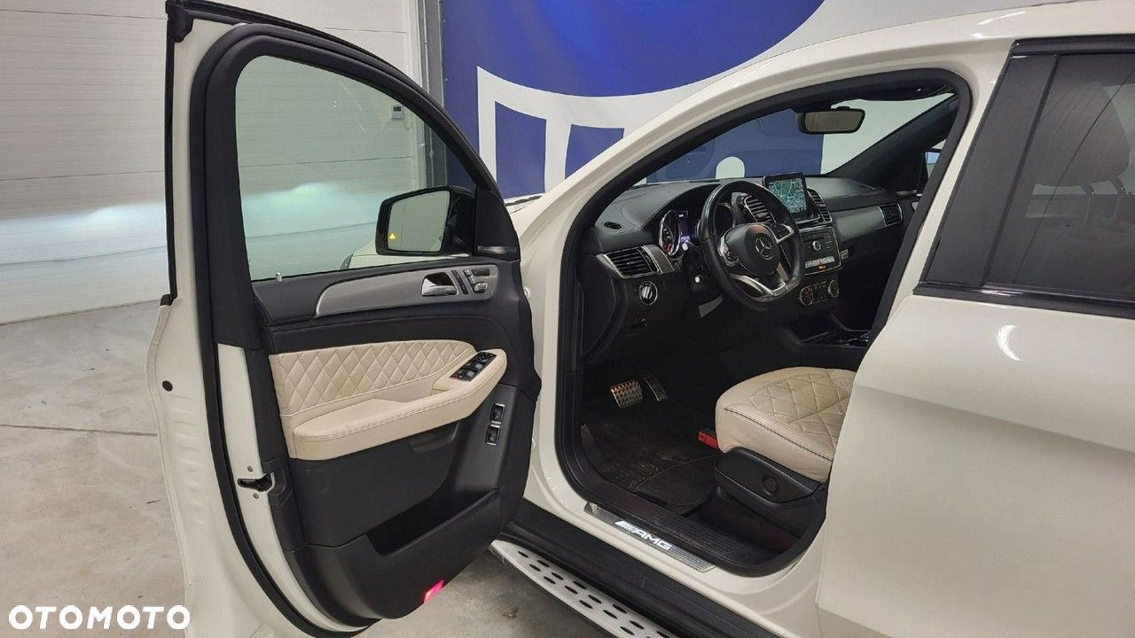 Mercedes-Benz GLE - 11