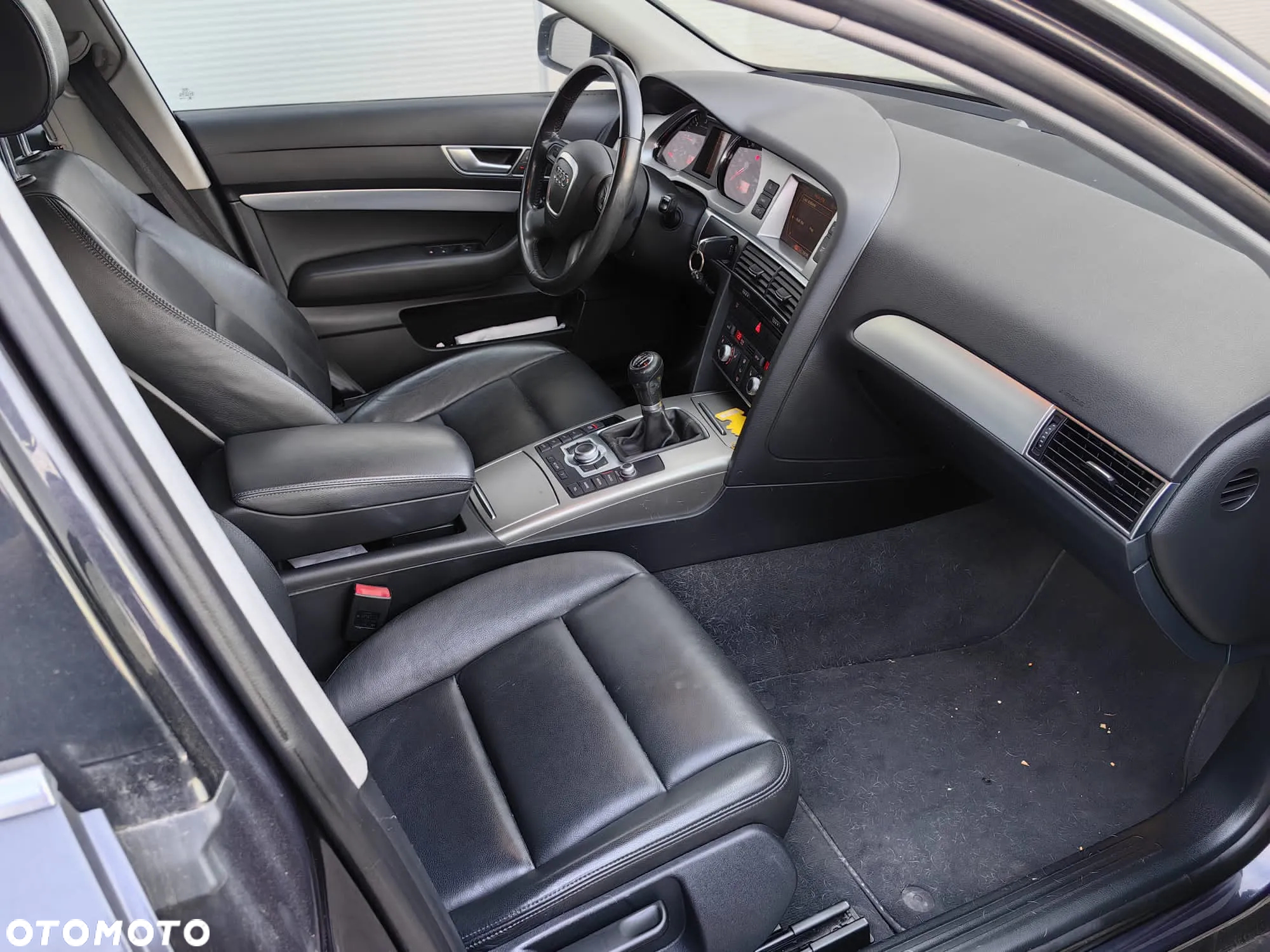 Audi A6 - 6