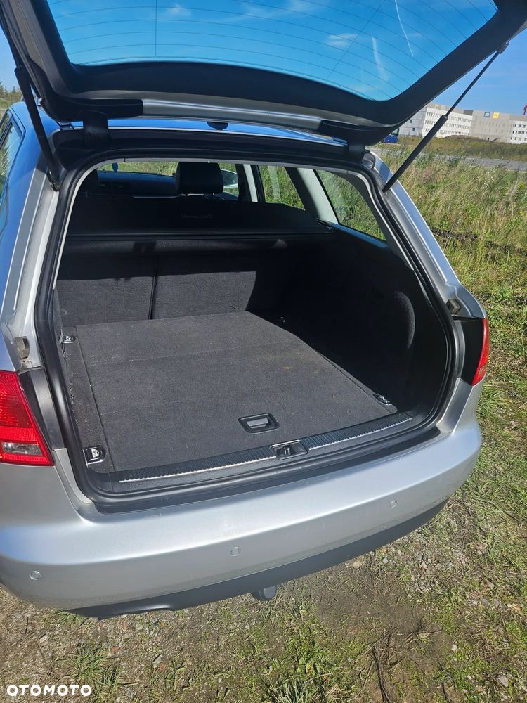 Audi A4 Avant - 25