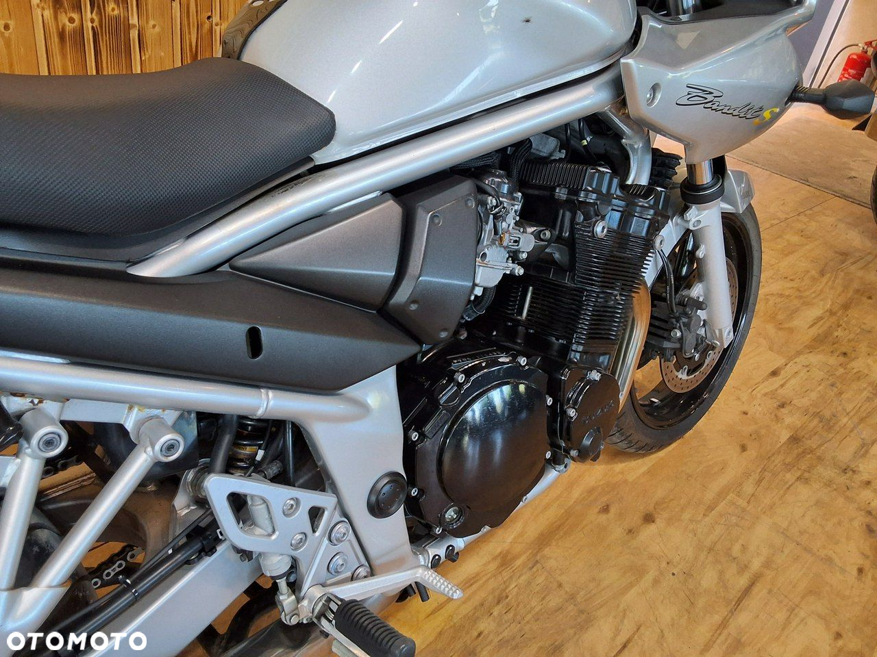 Suzuki Bandit - 11