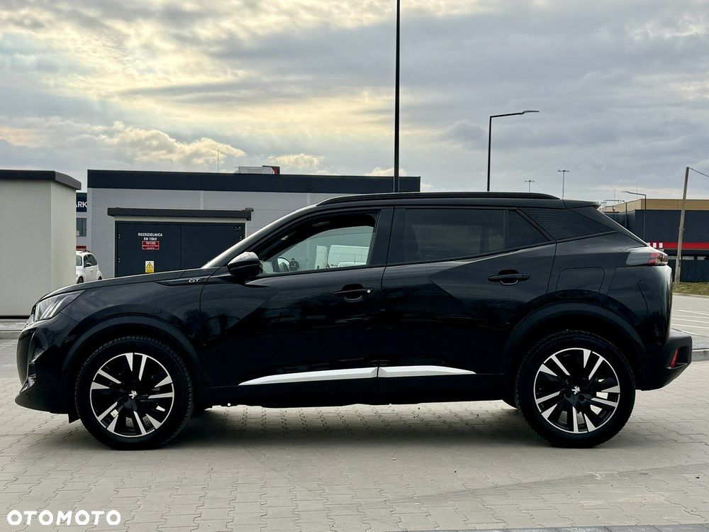 Peugeot 2008 BlueHDi 130 EAT8 GT - 8