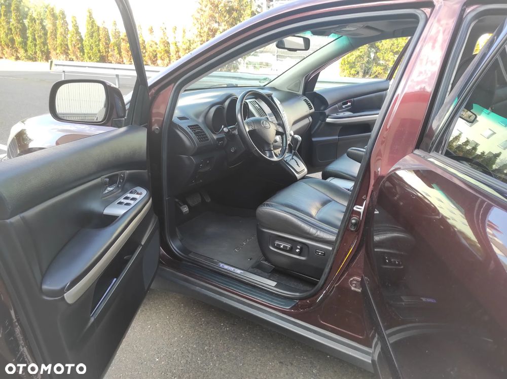 Lexus RX - 12