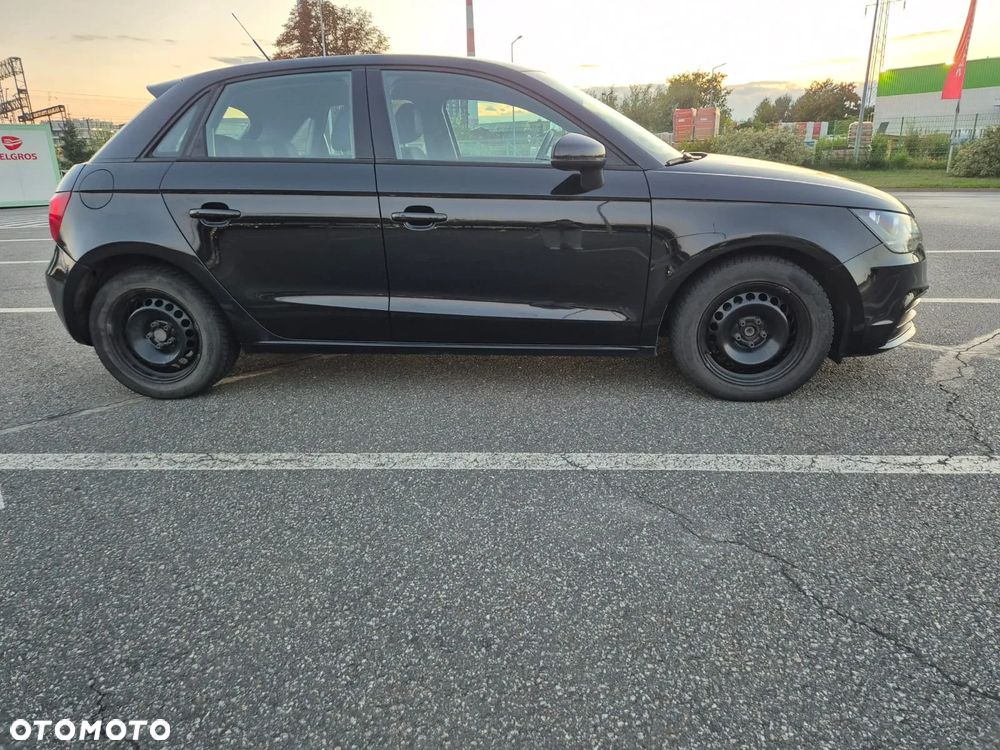 Audi A1 Sportback 1.6 TDI Ambition - 4