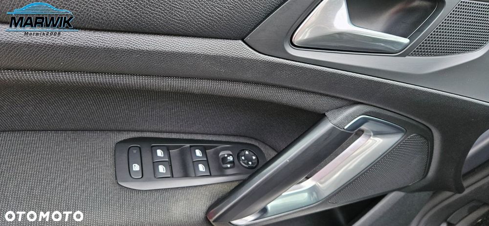 Peugeot 308 - 22