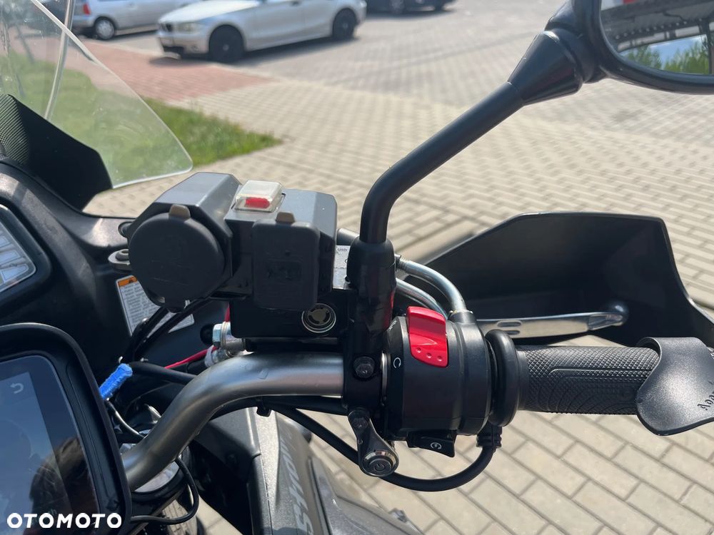 Suzuki DL - 10