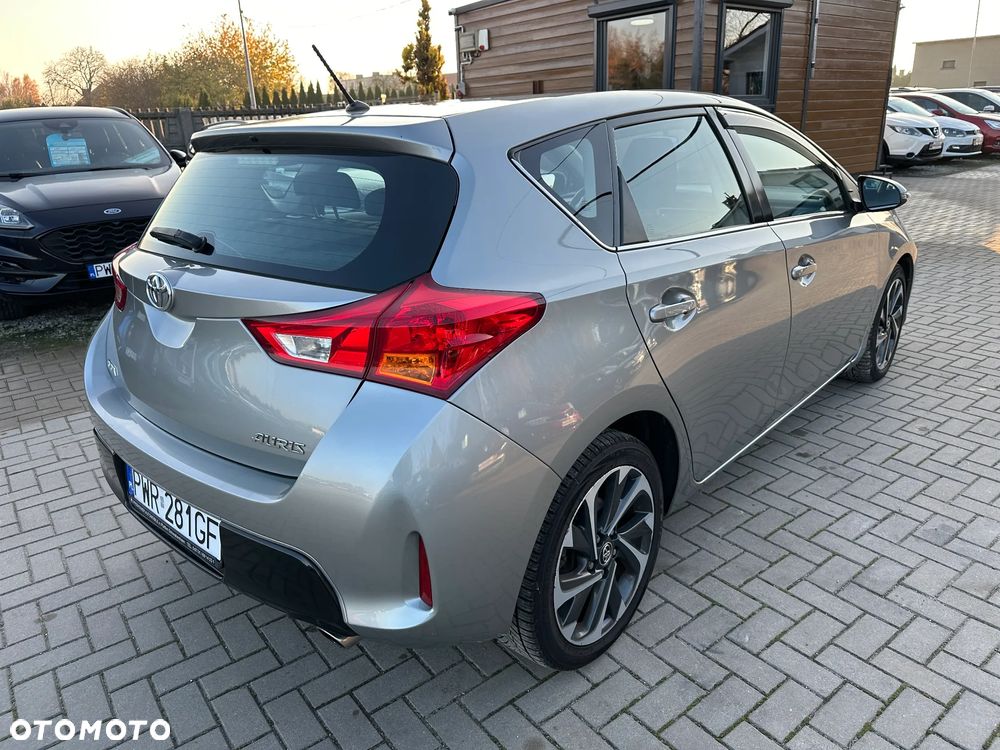 Toyota Auris - 3
