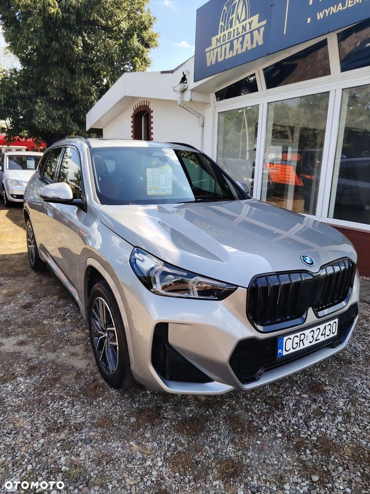 BMW X1 - 1