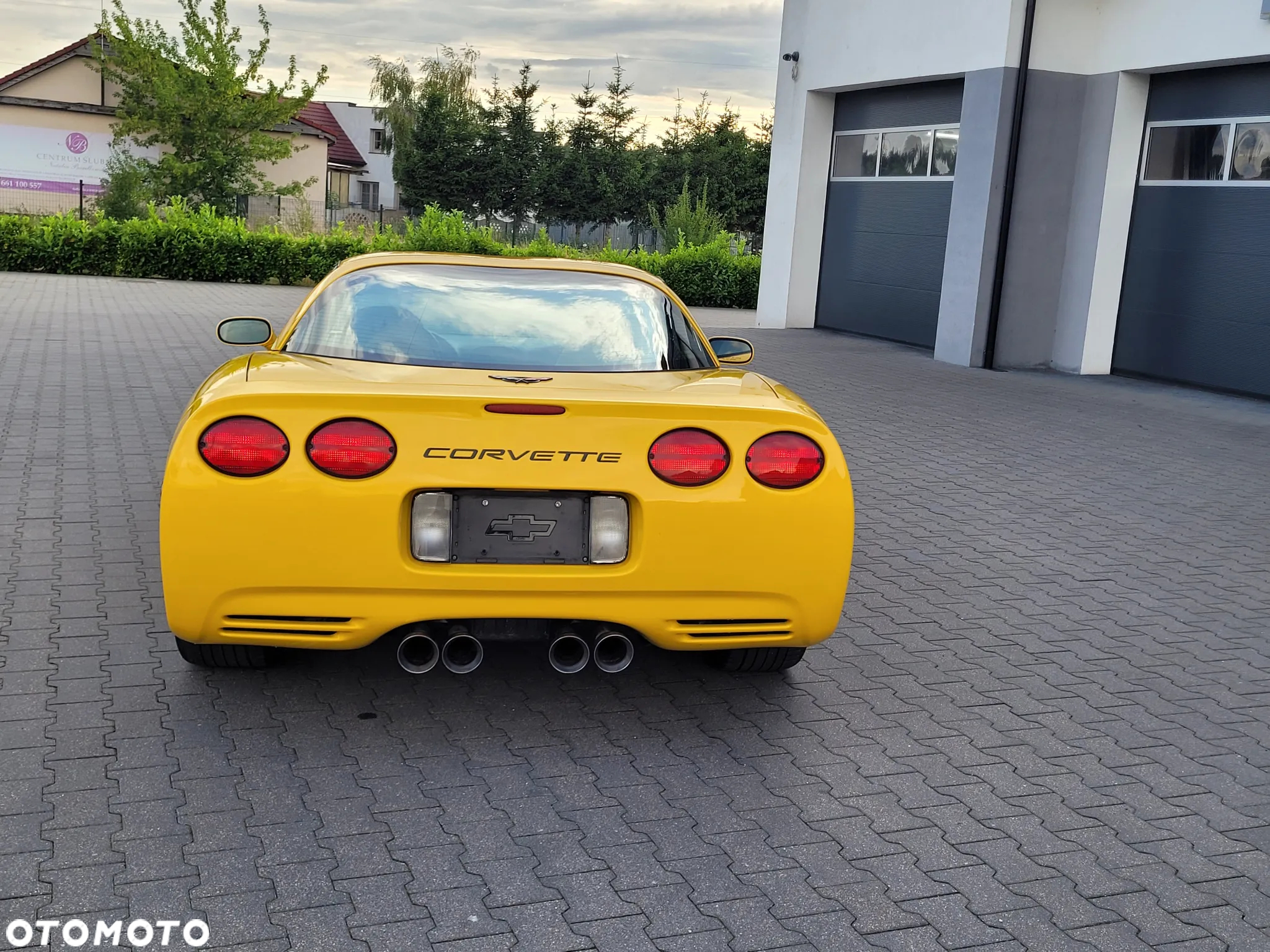 Chevrolet Corvette Coupe Automatik SB - 11