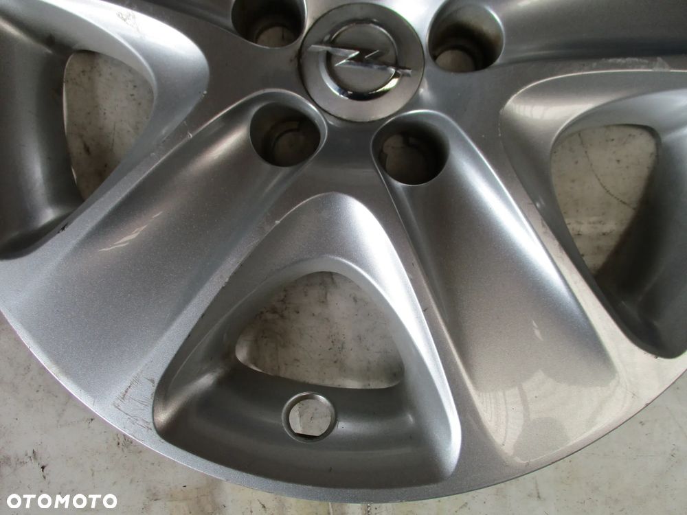 KOŁPAKI STRUKTURALNE 15 OPEL CORSA - 13