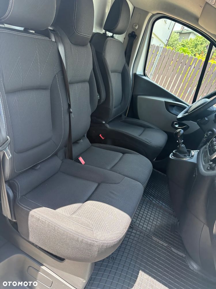 Renault Trafic - 14