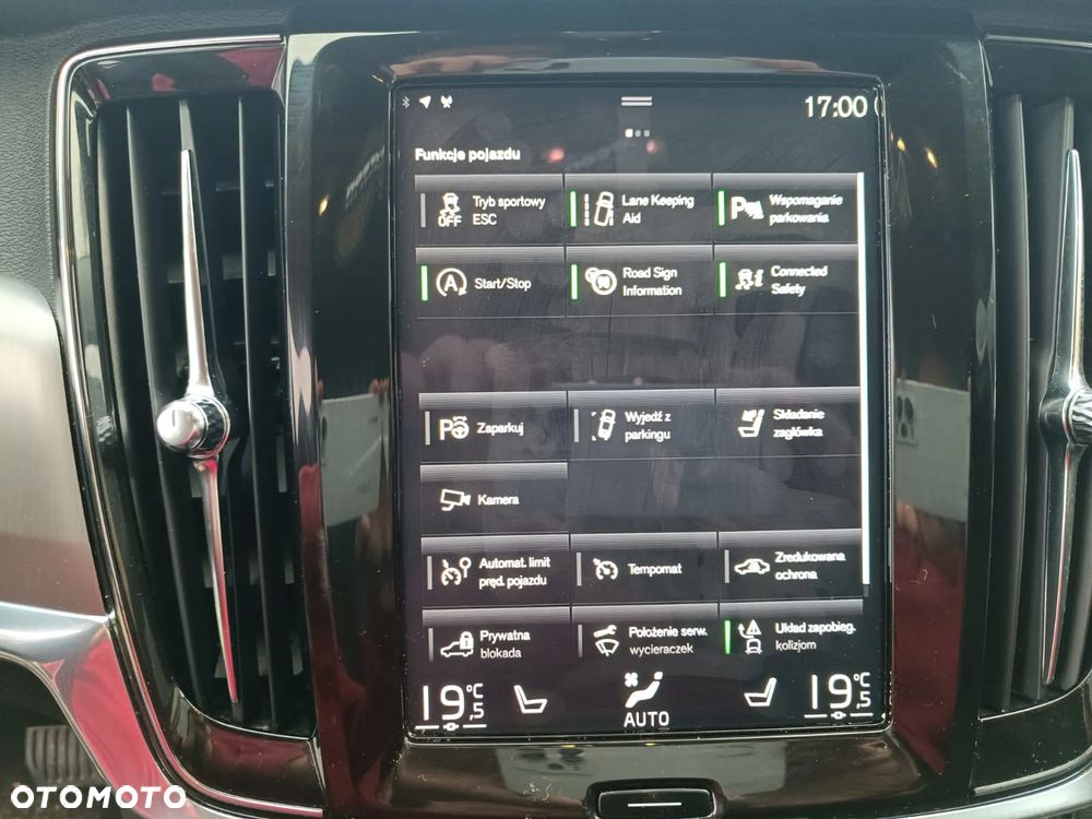 Volvo V90 D4 Geartronic Momentum - 14