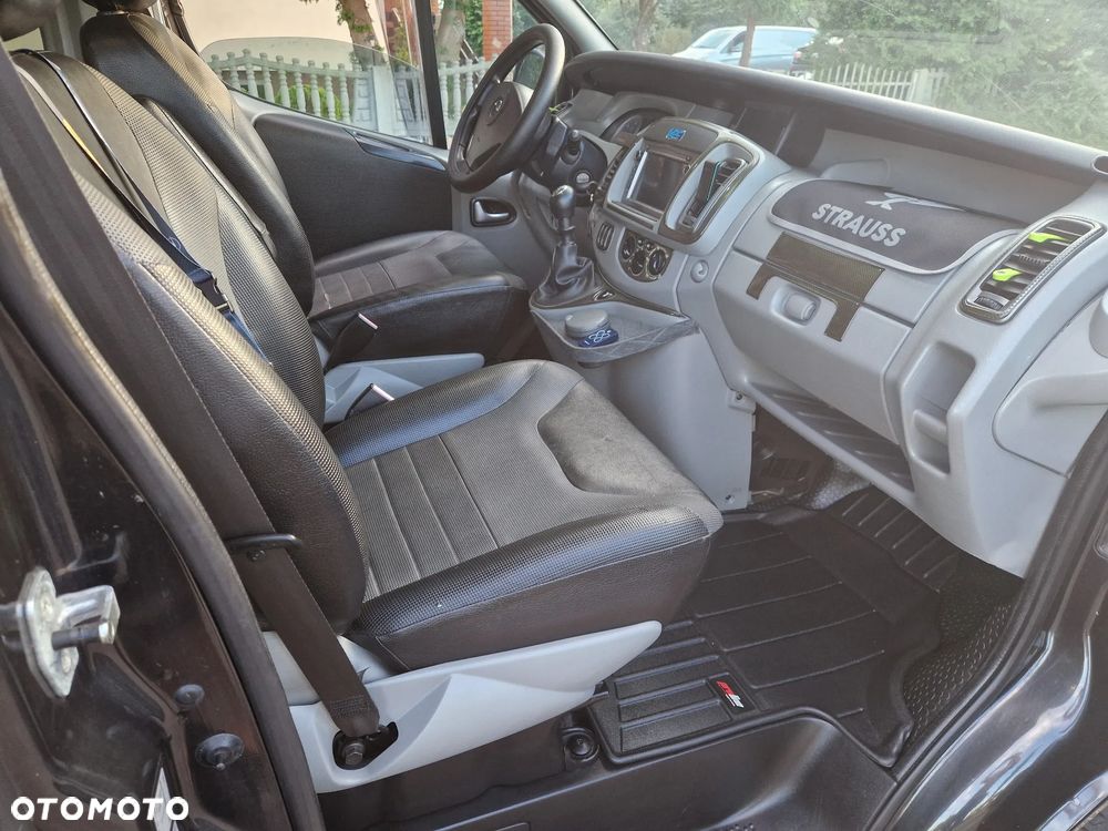 Opel Vivaro - 5