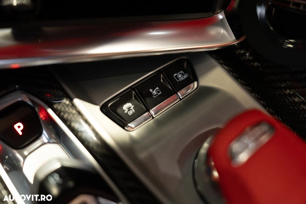 Chevrolet Corvette - 34