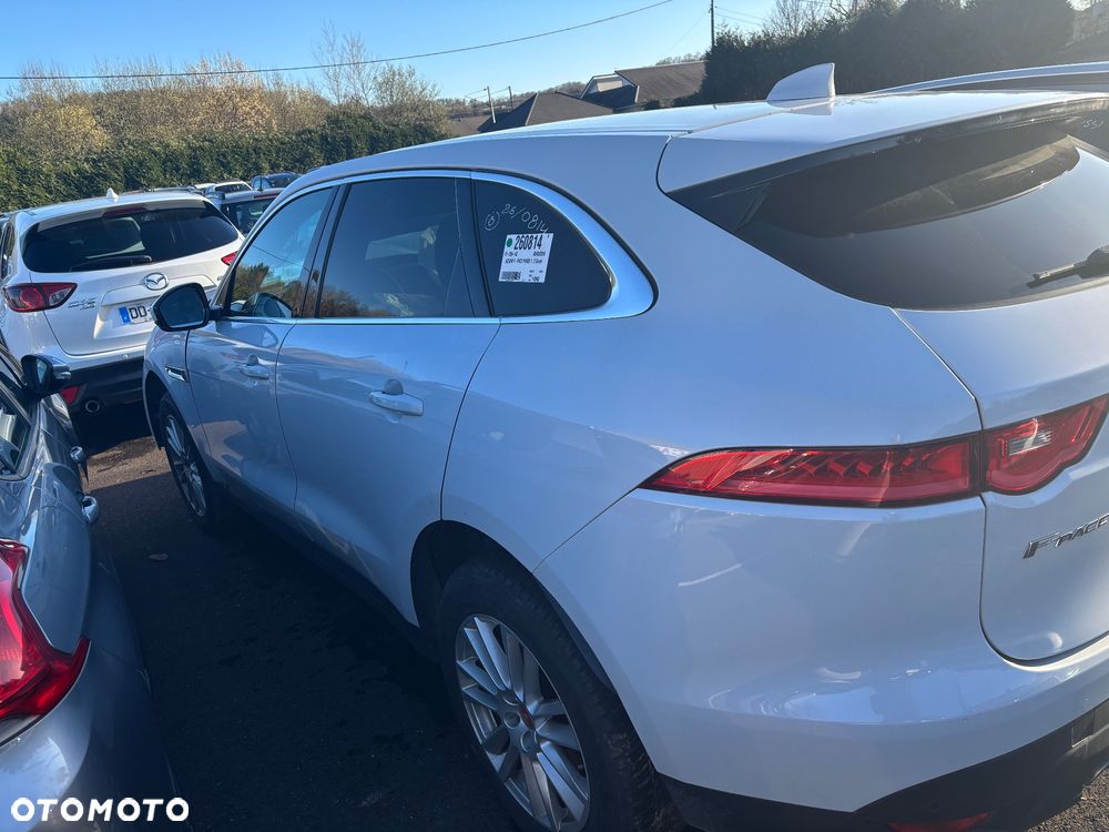 Jaguar F-Pace 2.0 i4D AWD Chequered Flag