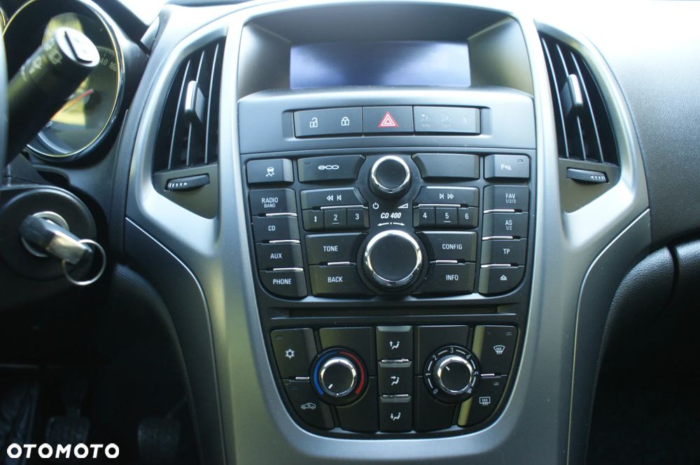 Opel Astra 1.4 Turbo - 8