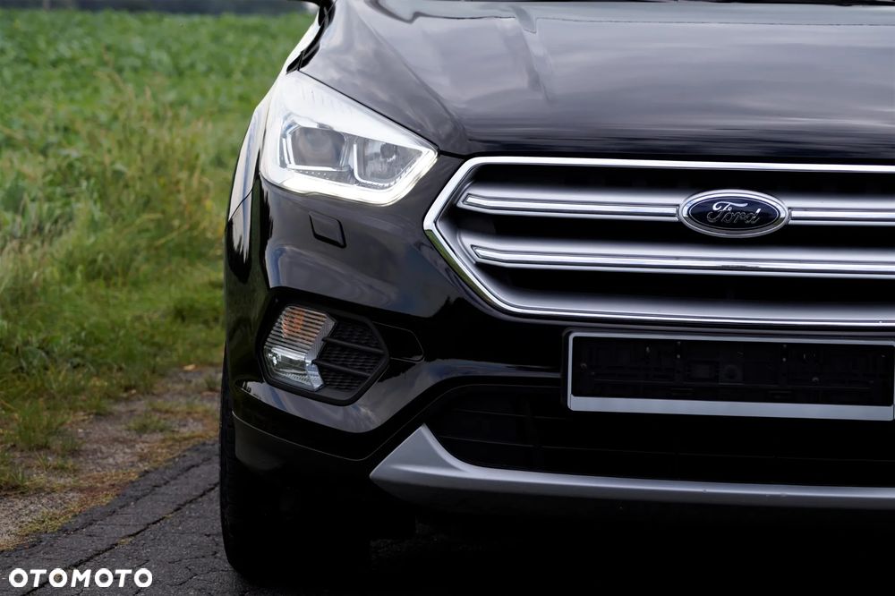 Ford Kuga - 17