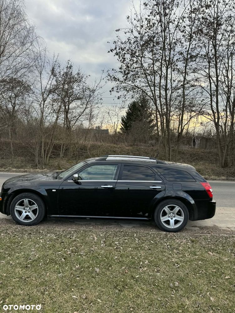 Chrysler 300C - 16