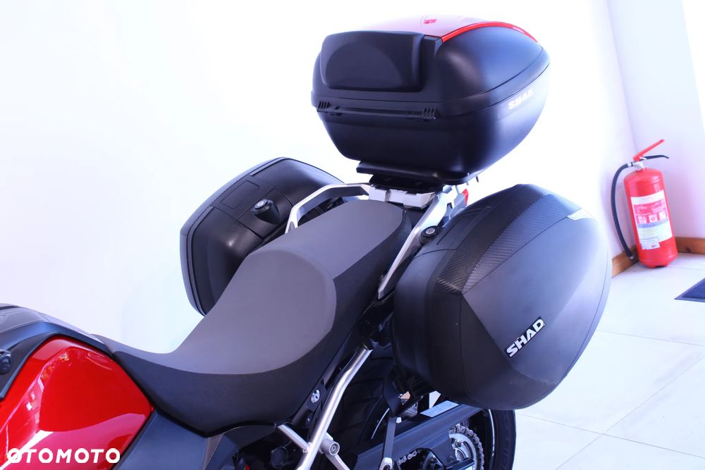 Suzuki DL - 15