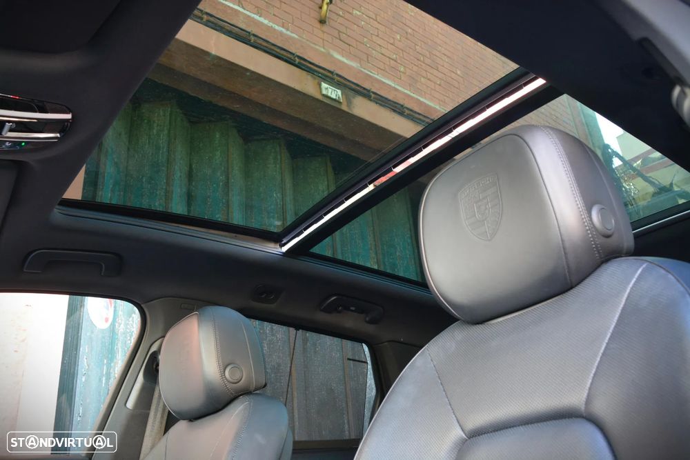 Porsche Cayenne E-Hybrid - 48