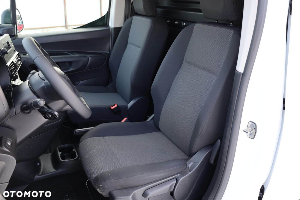 Toyota PROACE CITY - 22