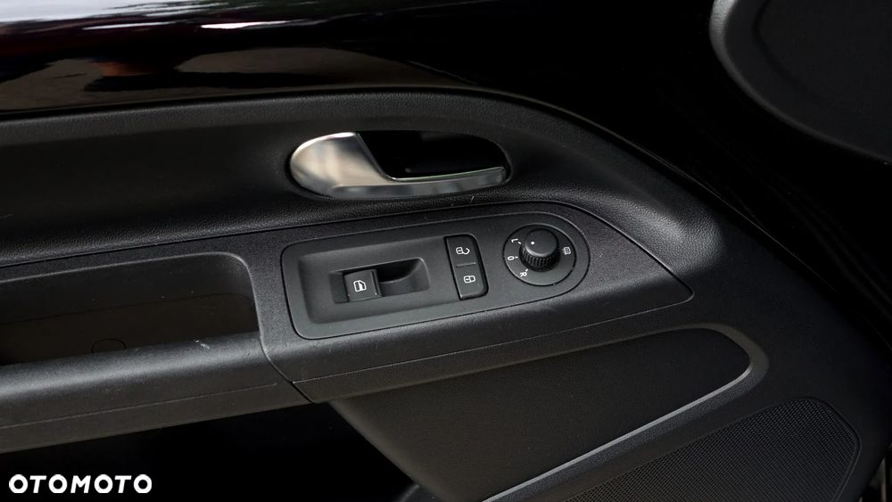 Volkswagen up! move - 2
