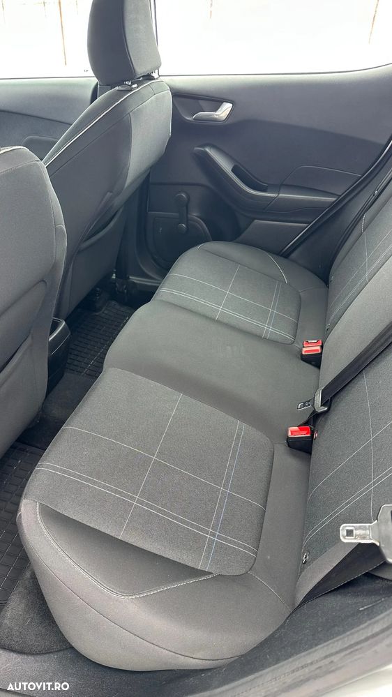 Ford Fiesta 1.1 COOL&CONNECT - 11