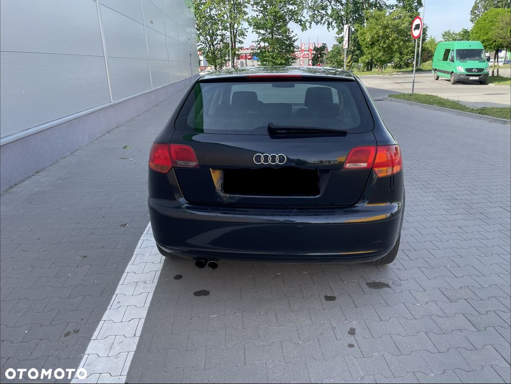 Audi A3 Sportback - 4