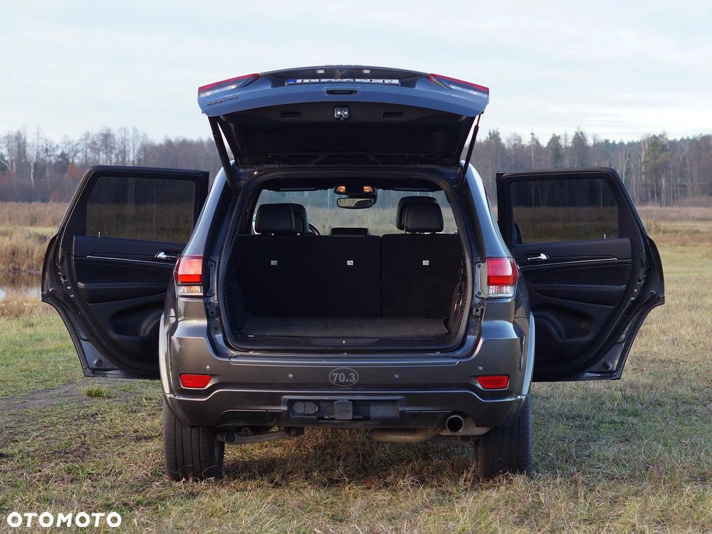 Jeep Grand Cherokee - 8