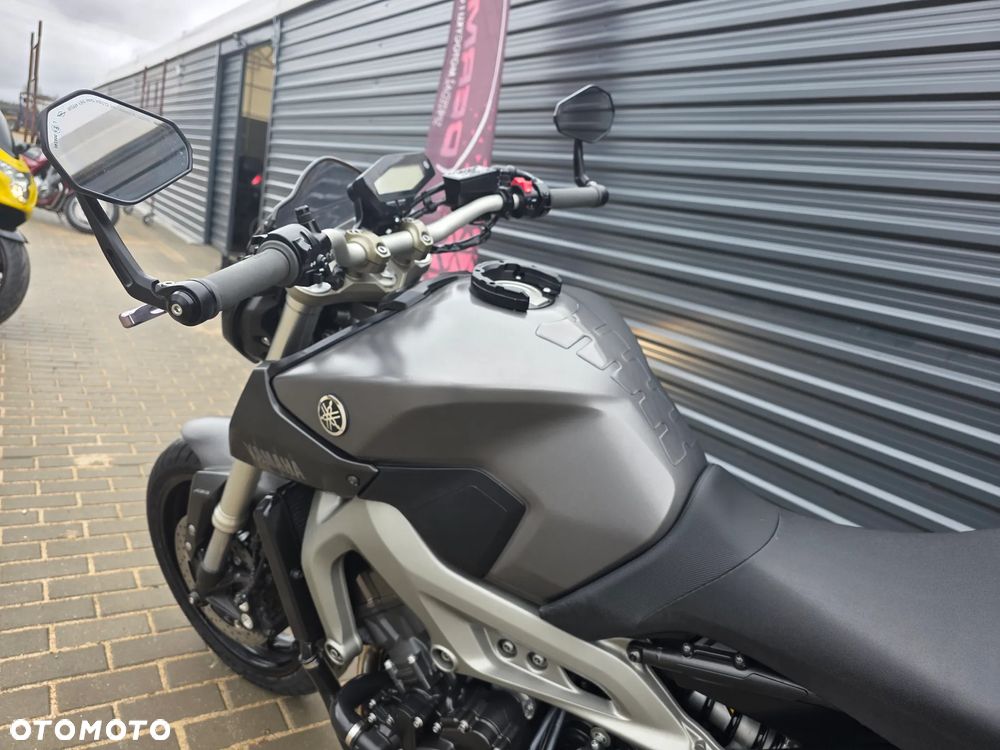 Yamaha MT - 23