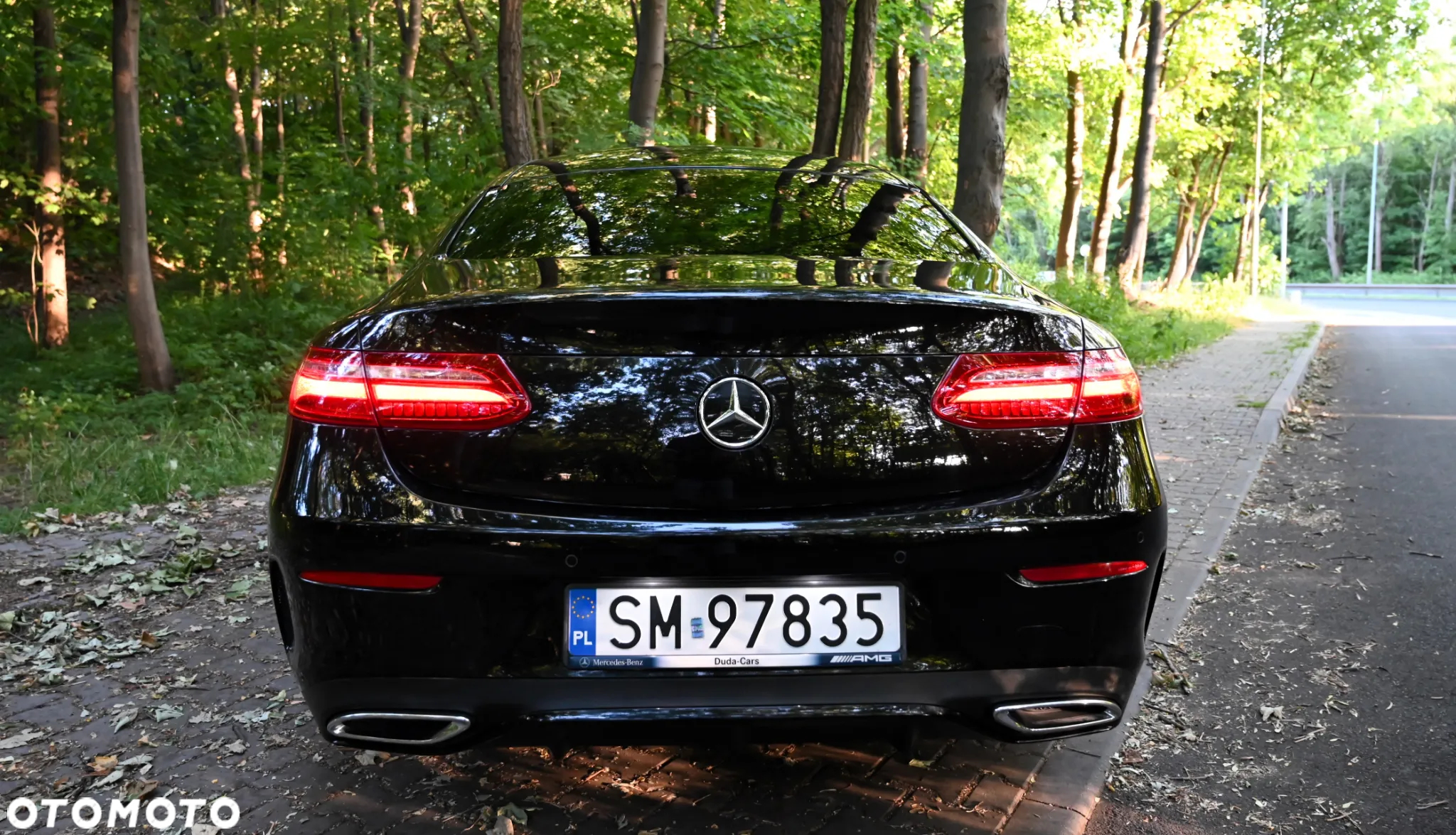 Mercedes-Benz Klasa E 220 d Coupe 4-Matic 9G-TRONIC - 18