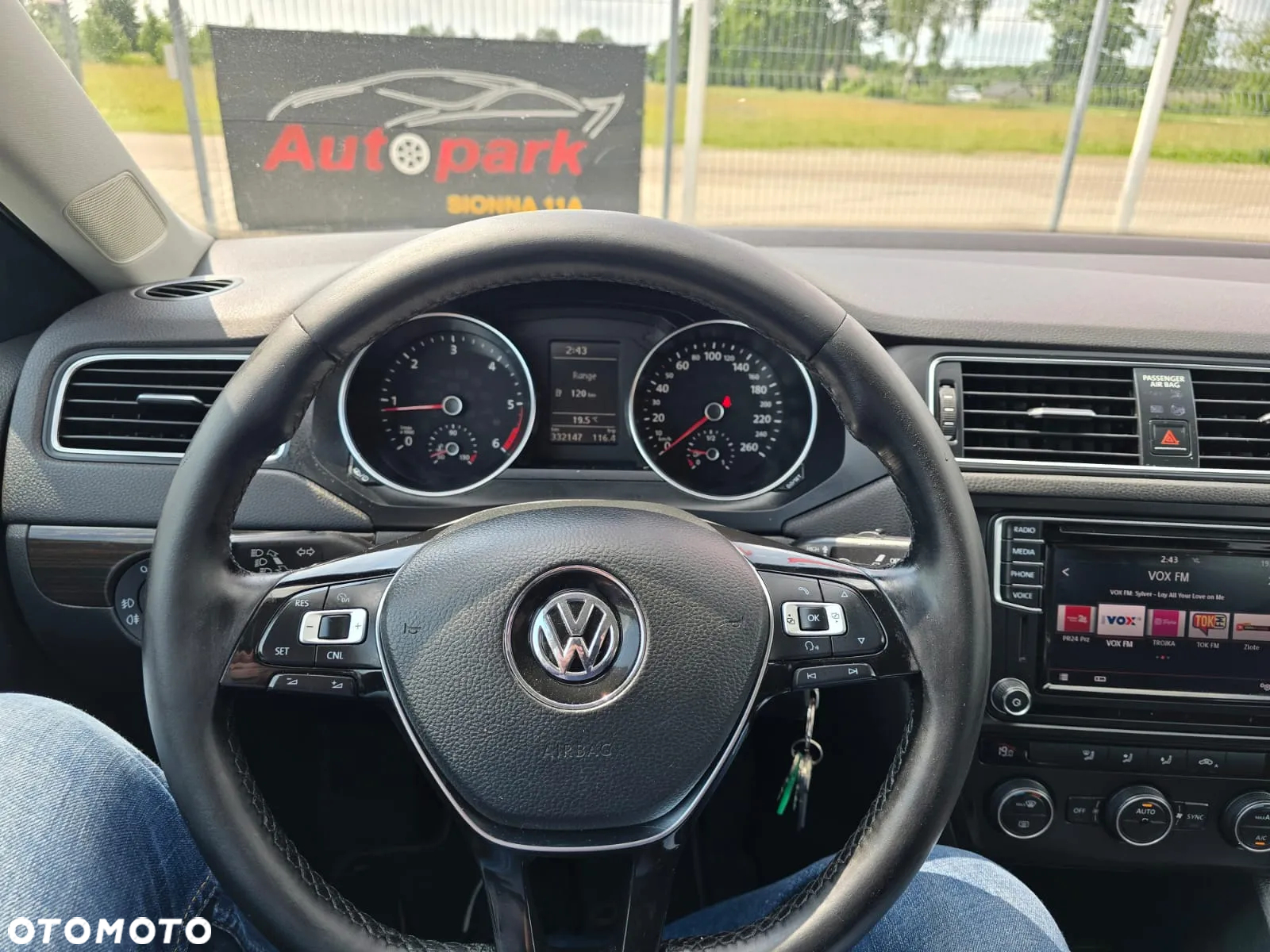 Volkswagen Jetta 2.0 TDI DPF BMT Highline - 27