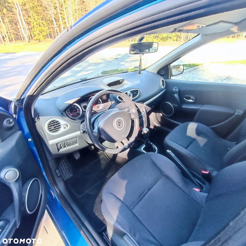 Renault Clio 1.6 16V Extreme - 18