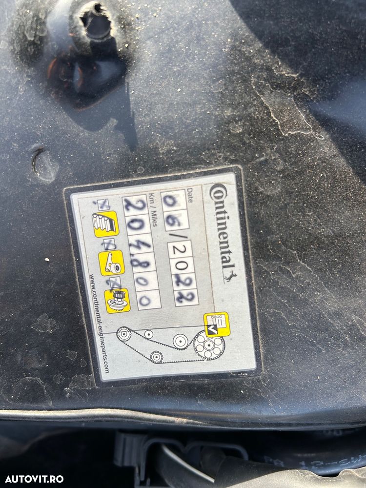 Audi A4 2.0 TDI quattro - 9