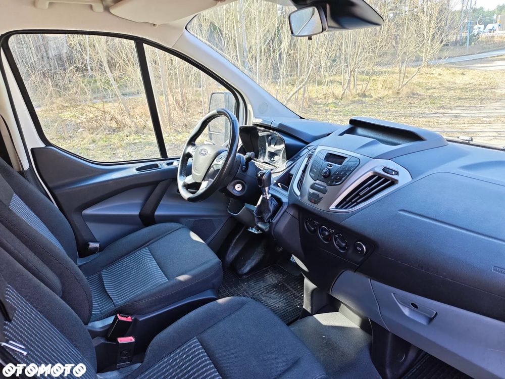Ford Transit Custom - 10
