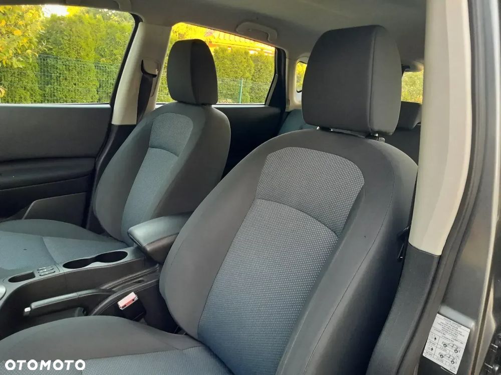 Nissan Qashqai - 21