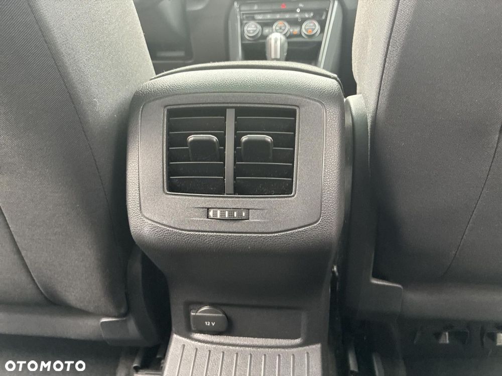 Volkswagen T-Roc - 20