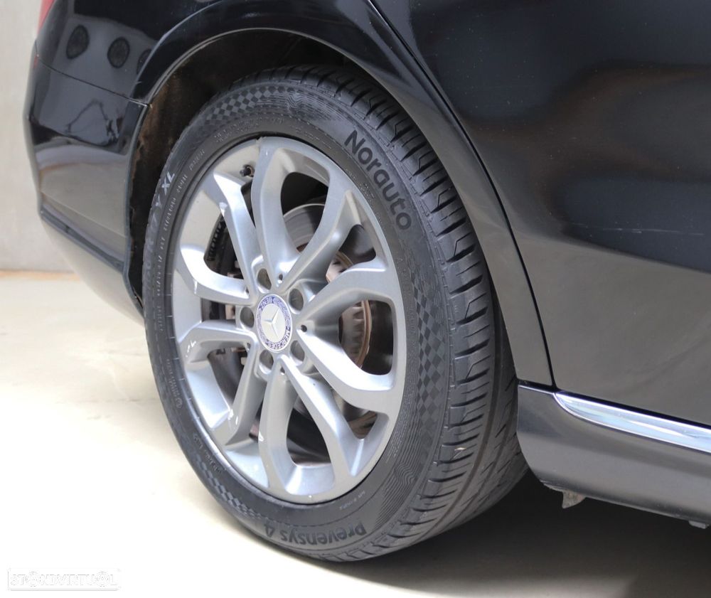 Mercedes-Benz C 300 de Avantgarde - 30